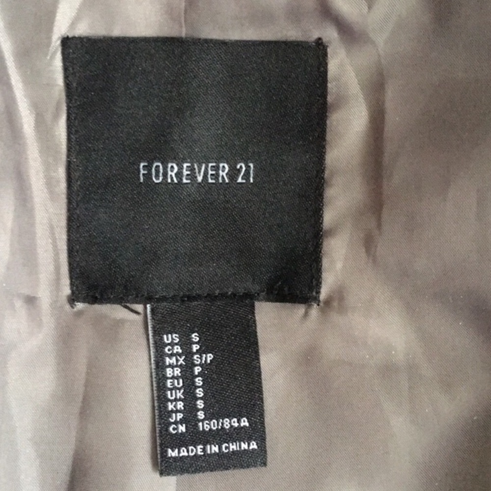 Faux Fur Jacket - Picture 3 of 3